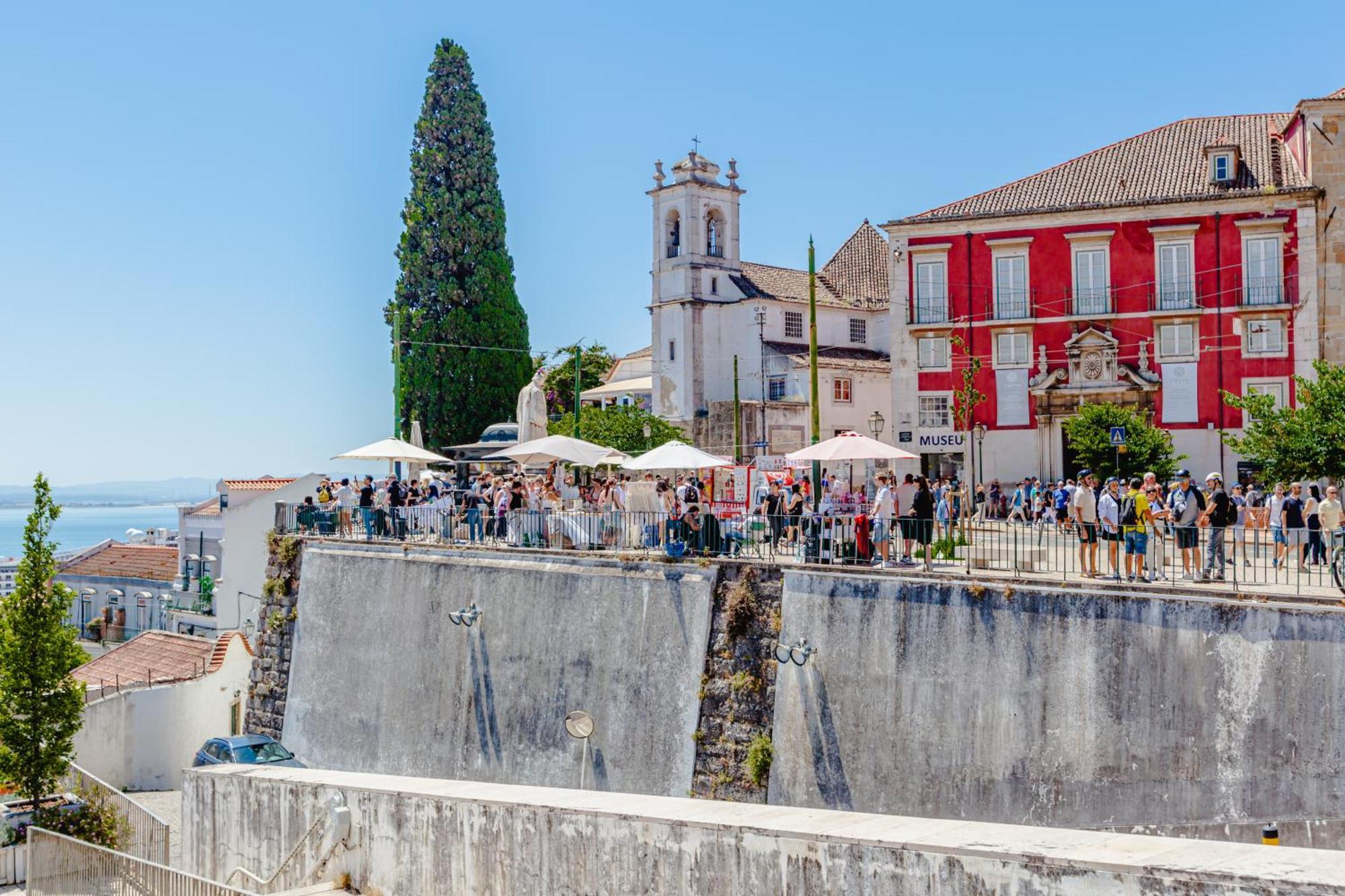 شقة Visit Lisbon4Fun - Alfama المظهر الخارجي الصورة